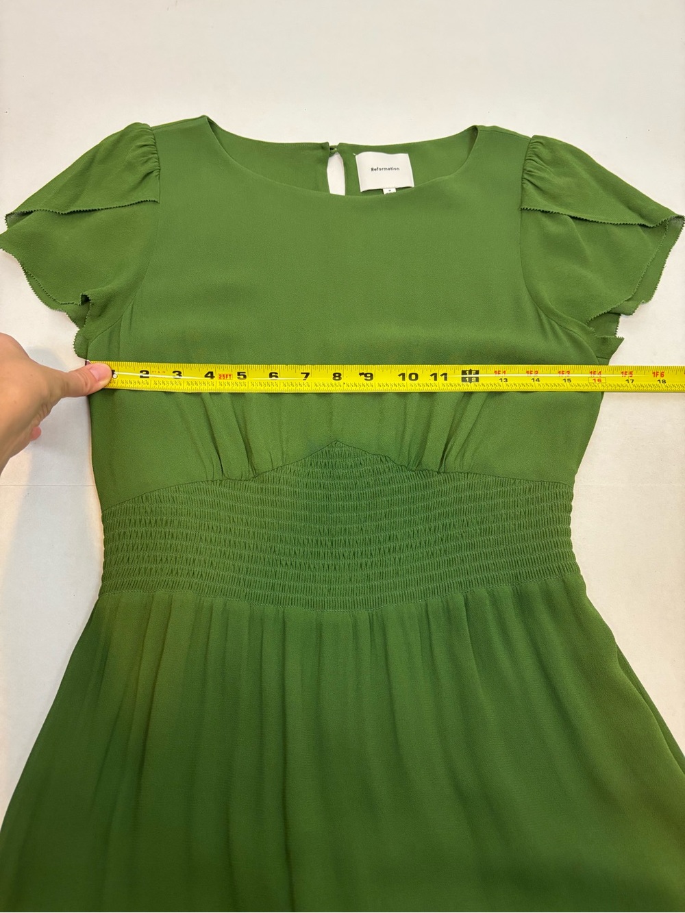 Reformation Drusilla Dress in Moss Size 8 - Picture 15 of 16